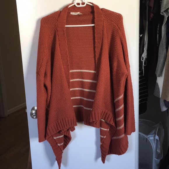 Sweaters - Burnt orange cozy cardigan